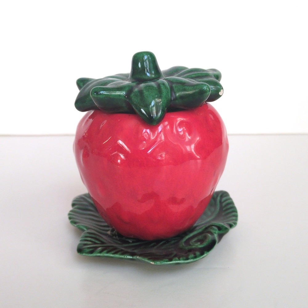 Pottery Strawberry Jar Red Ceramic Leaf Lid & Saucer 4.5" Small Chip